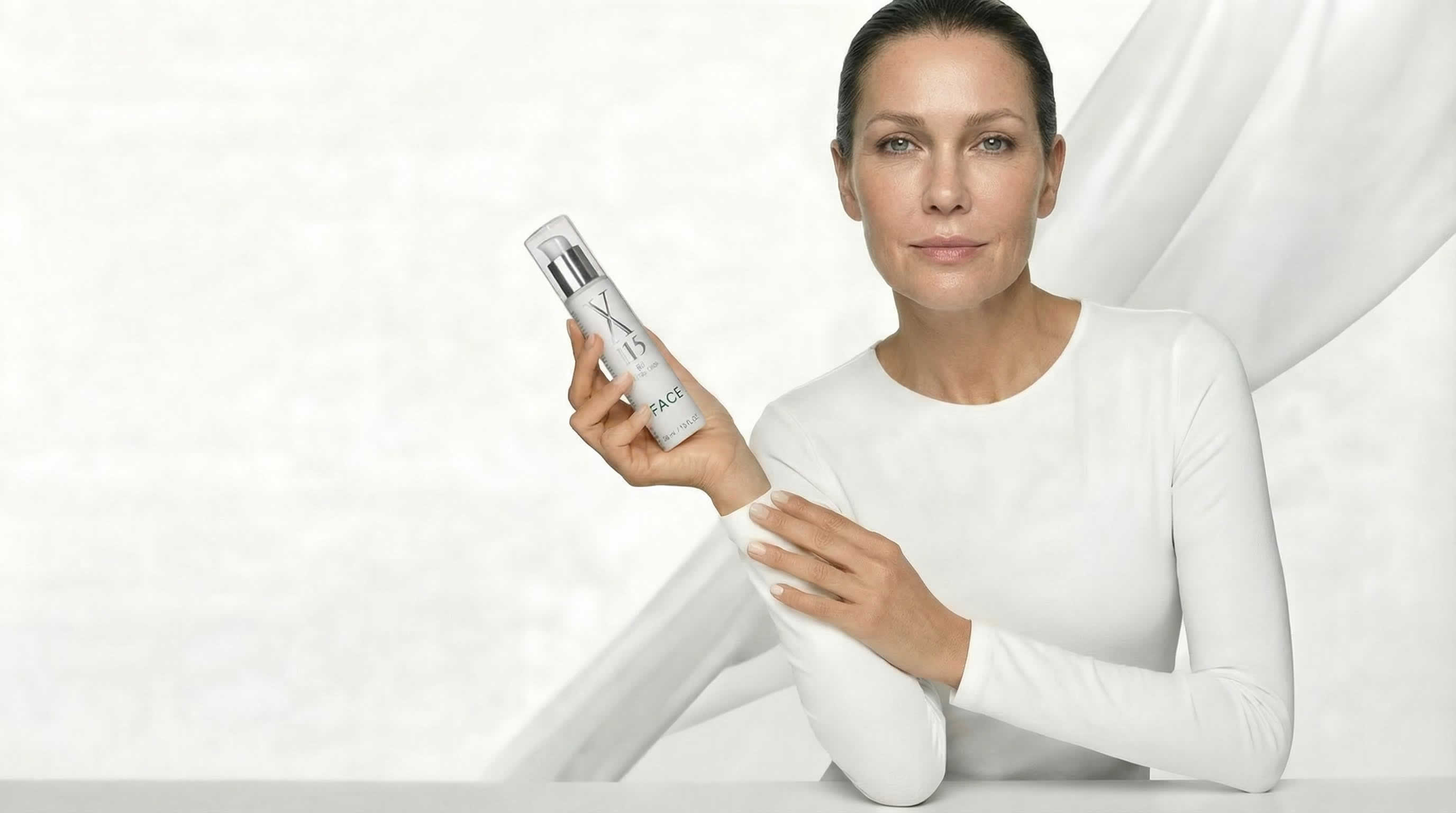 X115 FACE face cream in an airless bottle