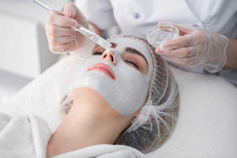 Alpha-Hydroxysäuren | Peeling | Vorteile, Nebenwirkungen