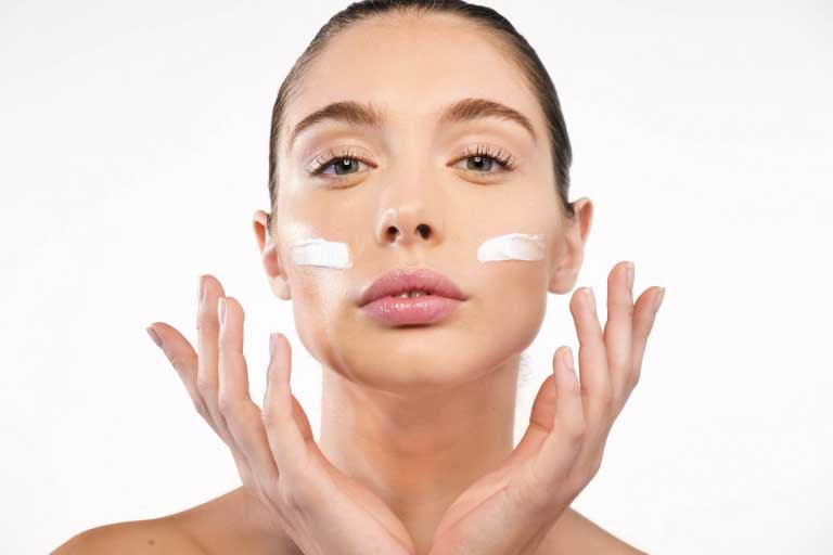Colesterolo nei Cosmetici | Proprietà | Benefici per la Pelle