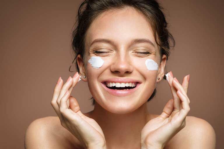 Umettanti | Cosa Sono? Cosmetici contro Pelle Secca e Disidratata