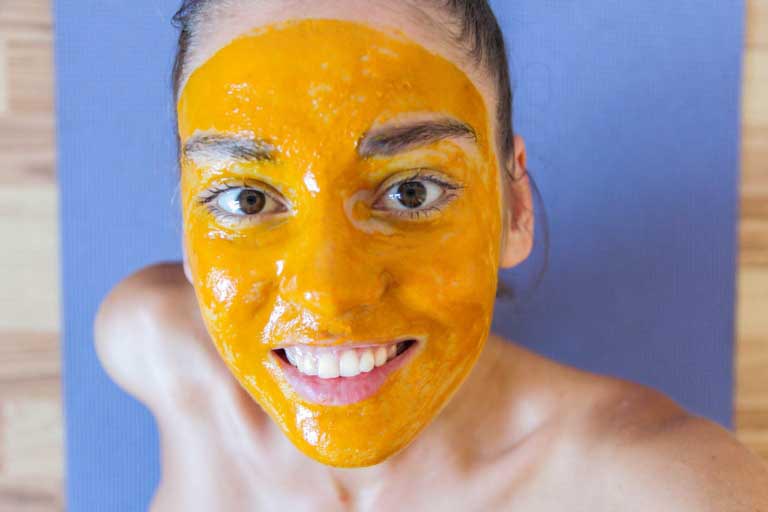 Curcuma | Benefici per la Pelle | Uso in Cosmetici e Integratori