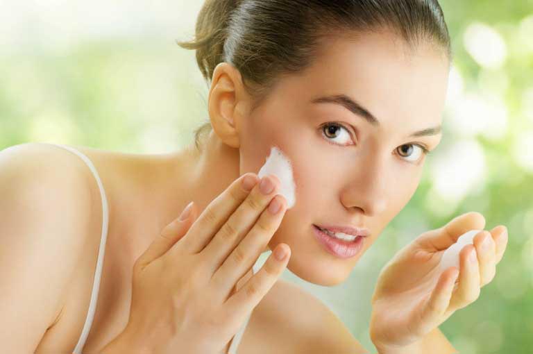 Seborrea: Trattamento Dermocosmetico – Cosmetici Contro la Seborrea