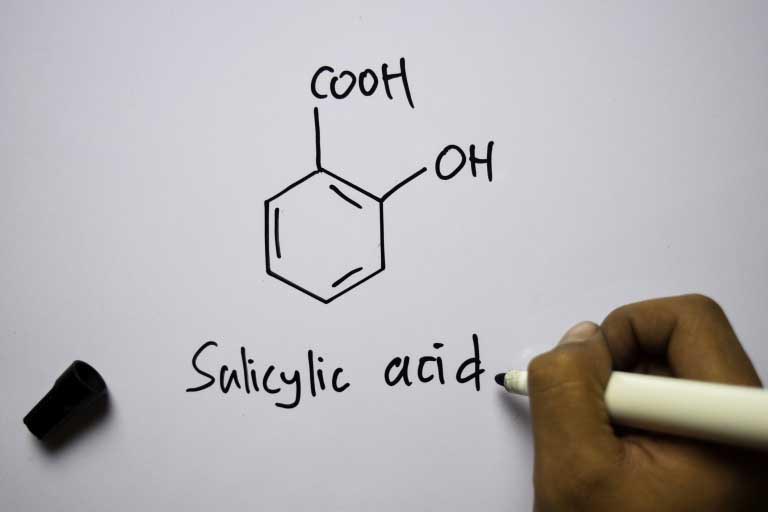 Acido Salicilico | Salicylic acid | Contro l'Acne | Benefici per la Pelle