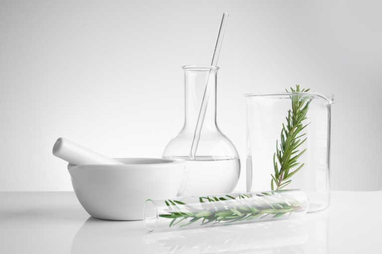 Alcol benzilico | Uso e Sicurezza nei Cosmetici | Fa Male?