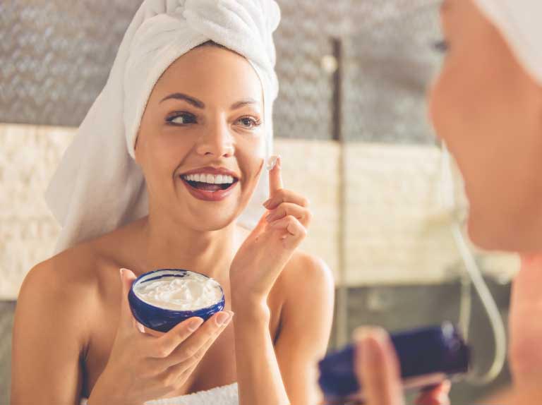 Cetyl Palmitate e Spermaceti | Proprietà, Benefici per la Pelle