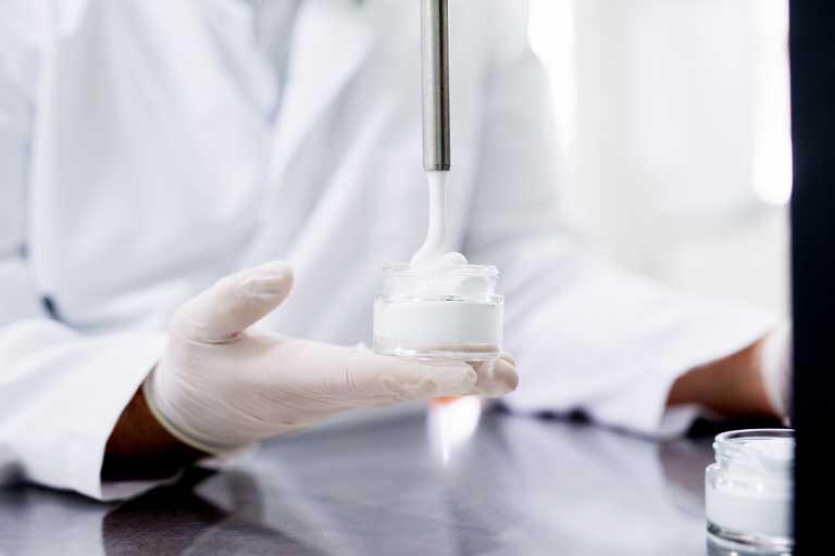 Idrossido di Alluminio | Uso in Farmaci e Cosmetici | Fa Male?