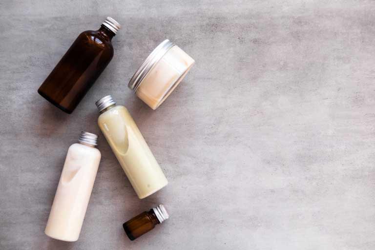 Olio di Jojoba | Proprietà | Fa Davvero Bene alla Pelle?