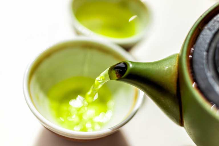 Collutorio Tè Verde | Benefici | Carie, Influenza | Come si usa