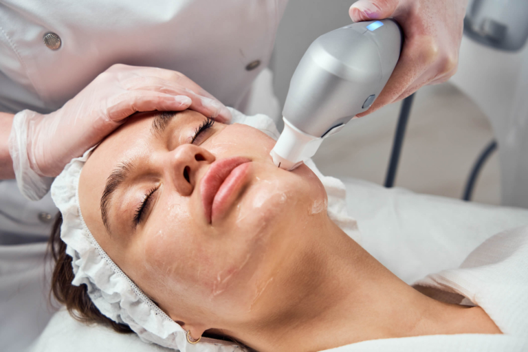 Ultraformer | Come Funziona, Fa Male? Risultati, Benefici, Rischi