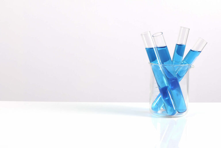 Blu di Metilene | Benefici come Farmaco e Integratore | Fa Male?