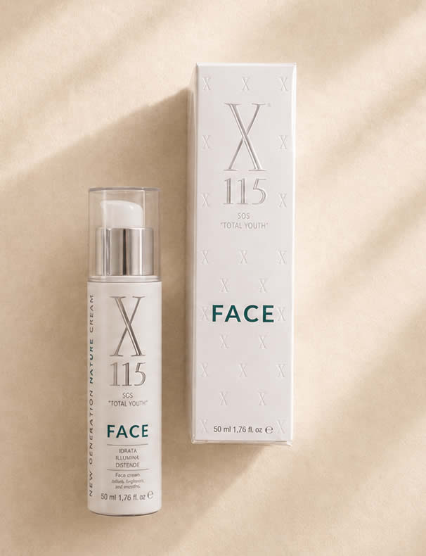 X115 FACE, flacone airless e confezione